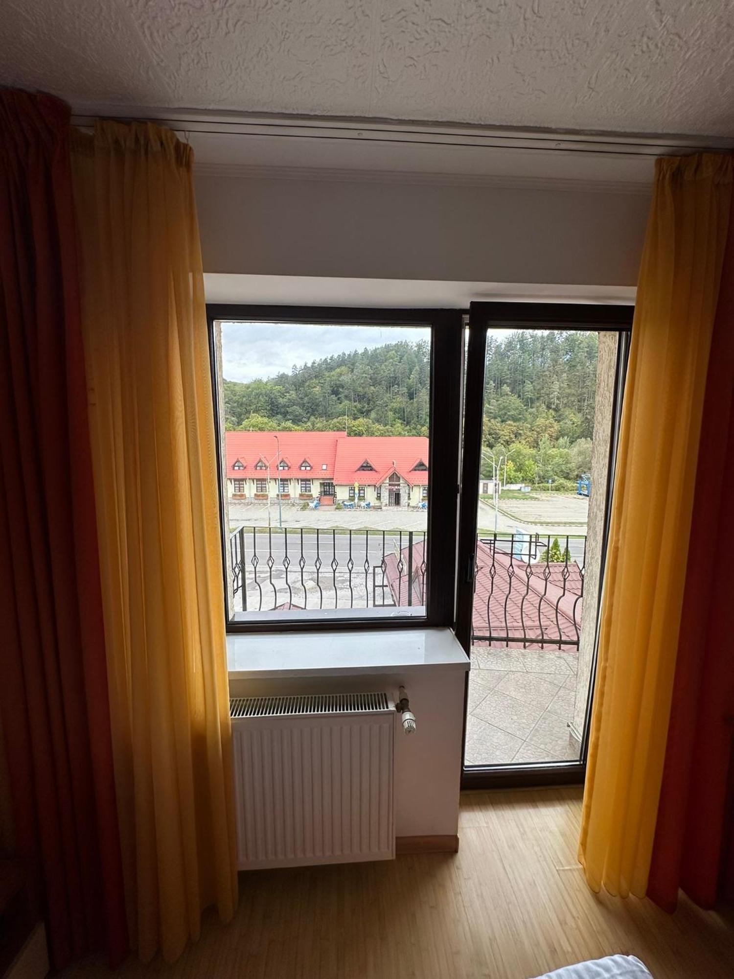 Restaurant Motel Dolorean Sacele Exterior photo